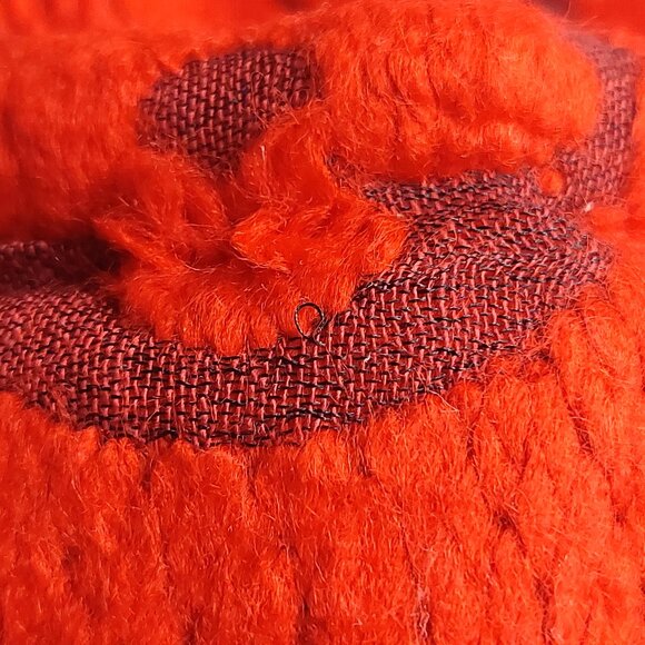 Louis Vuitton LV Monogram Logomania Red Wool Scarf Pre-Owned - Picture 13 of 15